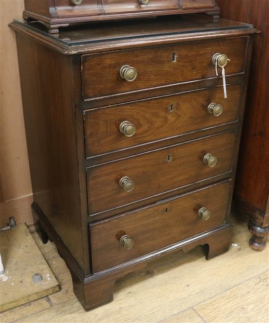 A small Georgian style chest of drawers W.54cm